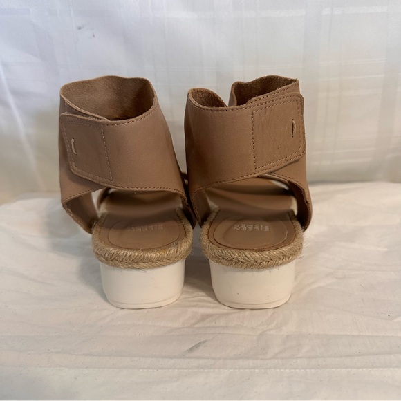 Eileen Fisher Wedge Sandals - Picture 4 of 13